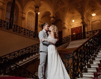 Романтическое свидание и невероятная фотосессия в интерьерах Николаевского дворца