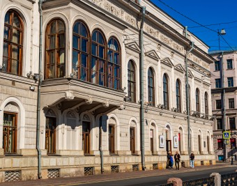 Братья Маковские: арт-встреча с посещением выставки в Музее Фаберже с индивидуальной экскурсией