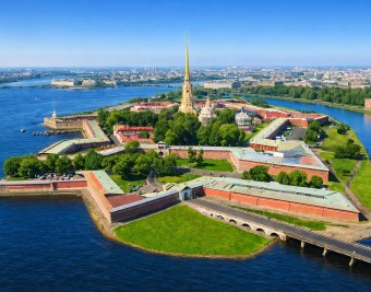 Пешеходная экскурсия по Петропавловской крепости - уникальные открытия и впечатления ждут вас!