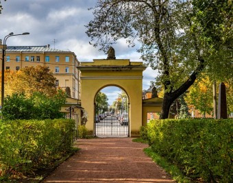 Тематическая экскурсия в Некрополь Александро-Невской Лавры