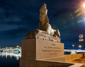 Таинственные легенды Северной столицы: мистические места и истории