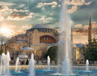 Магия Стамбула: Потрясающие виды и культурное наследие