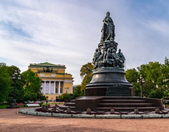 «Северная столица: императорское величие и морская слава»